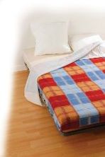 KIT COUCHAGE 6 PERSONNES: COUVERTURE ECOSSAISE + PM IMPER