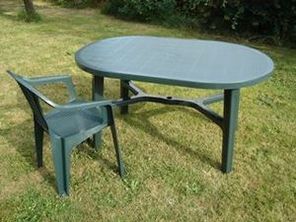 TAVOLA OVALE verde 