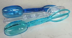 PINCE A SALADES PLASTIQUE