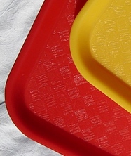 PLATEAU REPAS 46x36cm polypropyl&egrave;ne - ROUGE